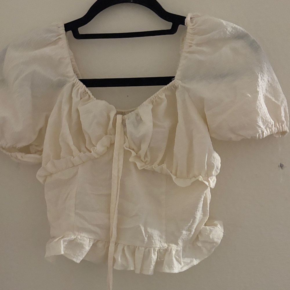 Forever 21 Cream Ruffle Puff Sleeve Blouse - Picture 1 of 2
